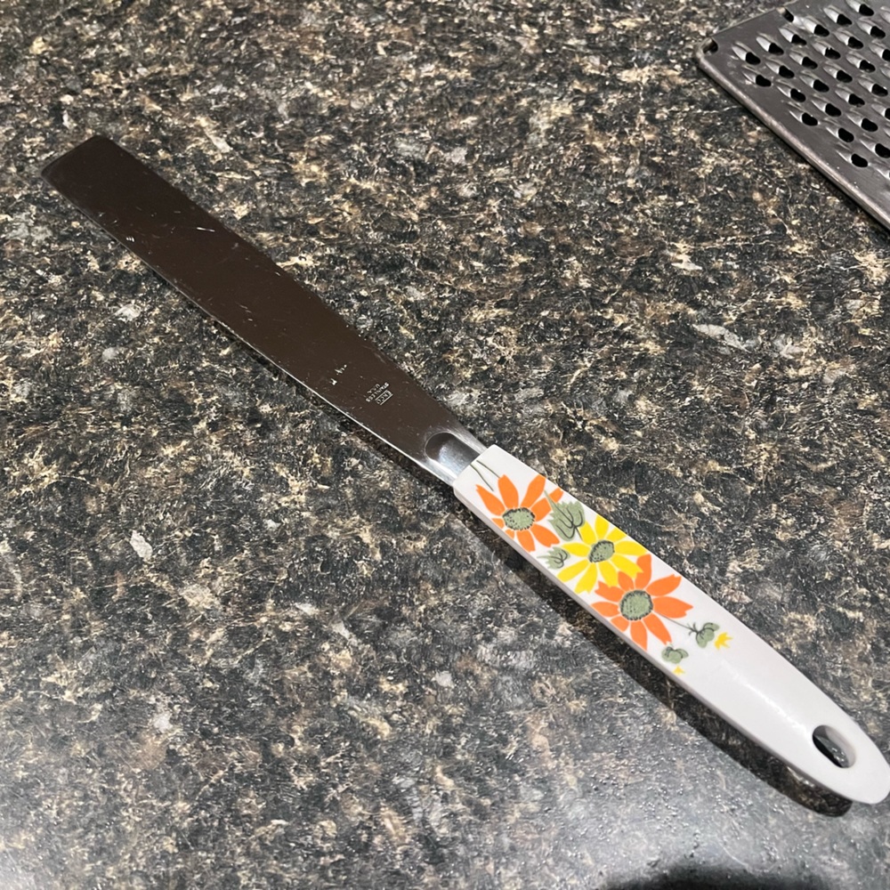 Vintage MCM EKCO stainless country garden frosting spatula spreader EUC